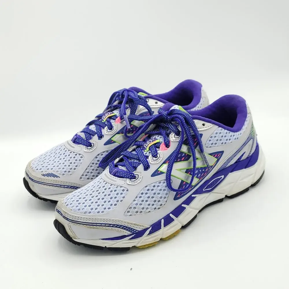 New Balance 840v3 Running  Blue Low Top Cross Training women's size 6.5